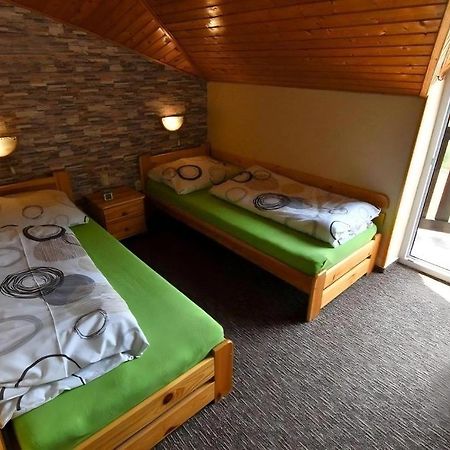 Penzión Prameň Vinné Exterior foto